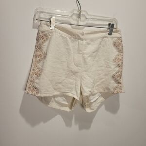 Miss me size s ivory colored boho embroidery floral shorts